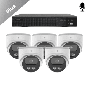 Vijf witte Sony Dome Plus 4K camera’s, ideaal voor flexibele bewaking met superieure beeldkwaliteit en ingebouwde microfoon. de beveiligingscamera is in het zwart en wit te koop.